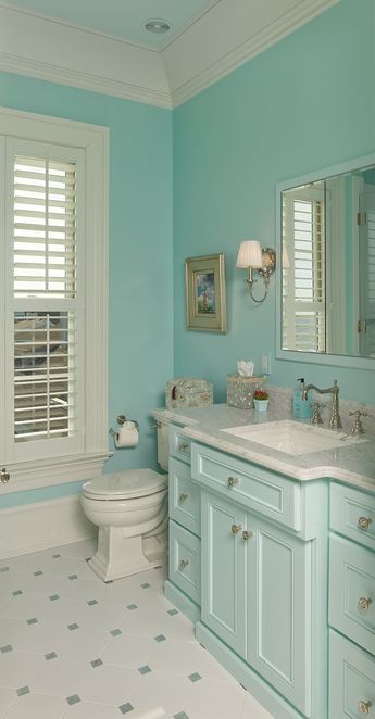 Coastal Farmhouse Bathroom, Coastal Bathroom Design, Aqua Bathroom, Beach House Bathroom, Farmhouse Bathroom Design, Bad Inspiration, Coastal Bathrooms, Bathroom Remodel Designs, Beach Bathrooms