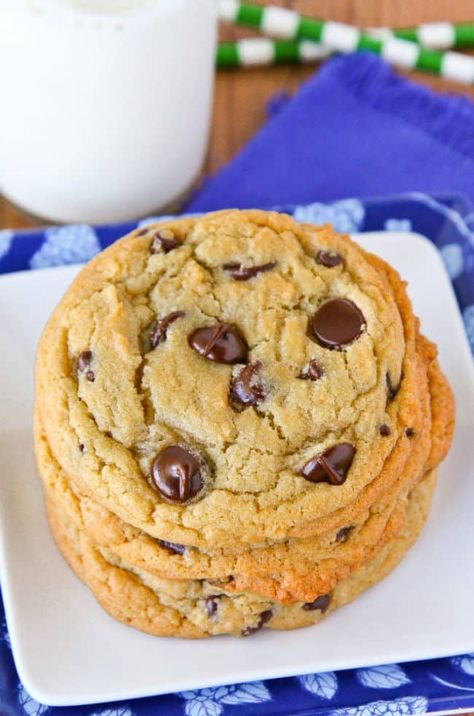 Buttery Chocolate Chip Cookies, Nestle Chocolate Chip Cookies, Chocolate Chip Cookie Pie, Crispy Chocolate Chip Cookies, Chocolate Chip Shortbread Cookies, Giant Chocolate Chip Cookie, Skillet Chocolate Chip Cookie, Best Chocolate Chip Cookies Recipe, Make Chocolate Chip Cookies