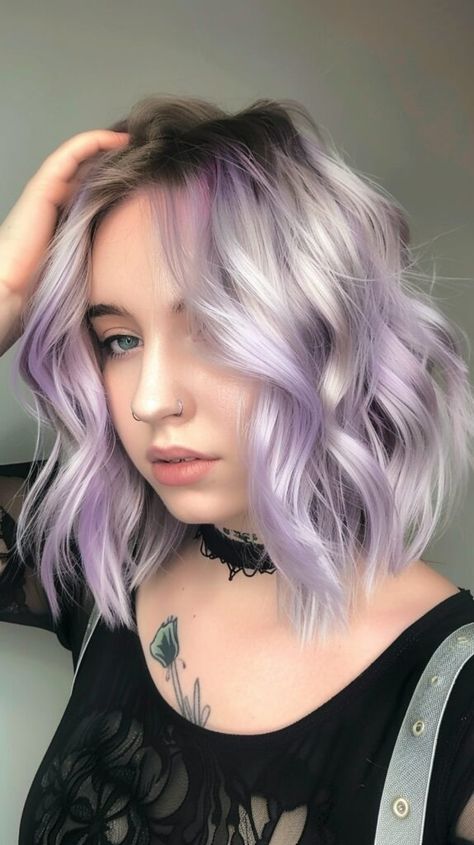 Silver Hair With Purple Highlights, Silver And Purple Hair, Hair Color Ideas Silver, Purple And Silver Hair, Silver Hair Ideas, Lilac Silver Hair, Silver Lavender Hair, Lavender Grey Hair, Silver Purple Hair