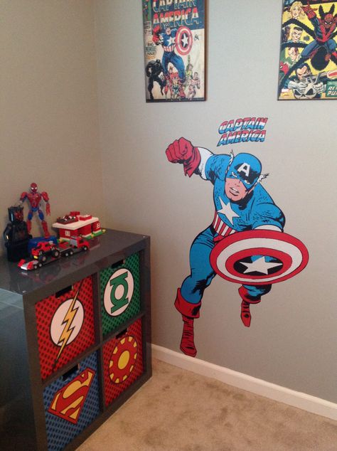 My sons super hero bedroom, homemade backboard from comic books I found at a yard sale. Bedding from bed bath beyond, pillows from Disney outlet store. Also, homemade storage bins. By KatieGillespie.com Marvel Themed Room, Avengers Bedroom, Marvel Decor, Avengers Room, Comic Book Storage, Marvel Wall Art, Superhero Decorations, Superhero Bedroom, Boys Room Design