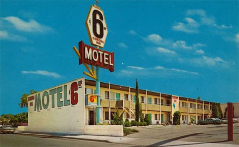 Diner Aesthetic, Candy Castle, Motel Signs, Travel Elements, Retro Motel, Abandoned Hotels, Vintage Motel, Hotel Sign, Hit The Road Jack