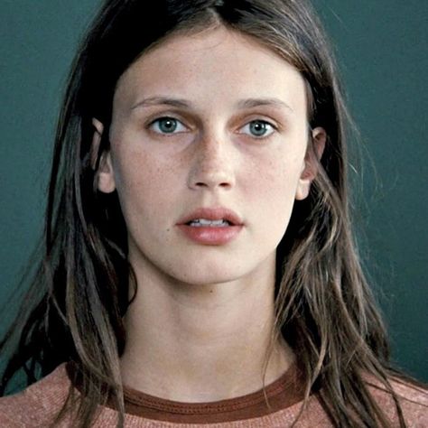 Marine Vacth in Jeune et Jolie Marine Vacth, Sherilyn Fenn, French Beauty, Model Face, French Actress, Irina Shayk, Natalie Portman, Adriana Lima, Jessica Alba