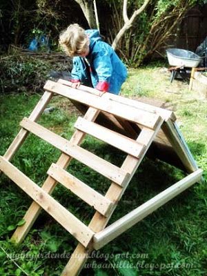 portable 2x4 climbing structure from http://nightgardendesign.blogspot.com/2013/05/climbing-structure-for-climbing-climber.html Climbing Structure, Outdoor Play Spaces, Play Garden, Outdoor Play Areas, Diy Playground, Outside Play, Kids Outdoor Play, Outdoor Play Area, Kids Garden