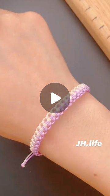 Chinese Knotting Cord Bracelets, Wax Cord Bracelet Diy Tutorials, Homemade Bracelets With String, How To Make A Bracelet, How To Make Bracelets, Chinese Knot Bracelet, Rope Bracelets Diy, Braided Fleece, Cord Bracelet Diy