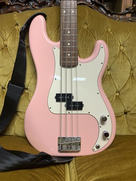 I painted my MIJ sunburst P bass with shell pink nitro. Painting Bass Guitar, Pretty Bass Guitars, Pink Bass Guitar, Painting Guitar, I Love Bass, Bass And Guitar, Cool Instruments, Pretty Guitars, Types Of Guitar