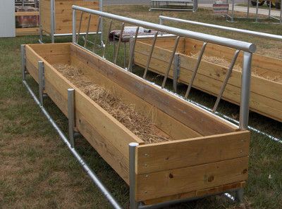 Livestock Feeders, Cow Feeder, Cattle Gate, Horse Shelters, Hay Feeder For Horses, Cattle Feeder, Sheep Barn, Pasture Management, Goat Feeder