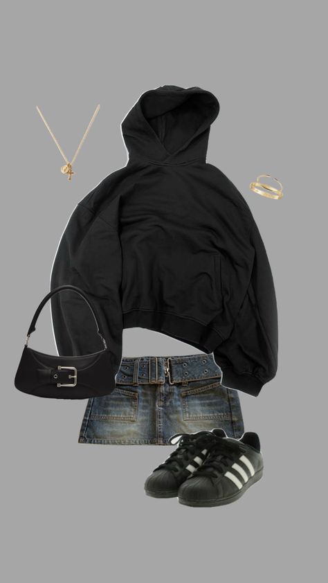 outfit inspo Bar Outfit Cold Weather, Cute Lazy Day Outfits For Summer, Black Jacket Outfit Women, Dark Outfits Edgy, Abg Outfits, Edgy School Outfits, Black Shoes Outfit, Collage Outfit, All Black Fit