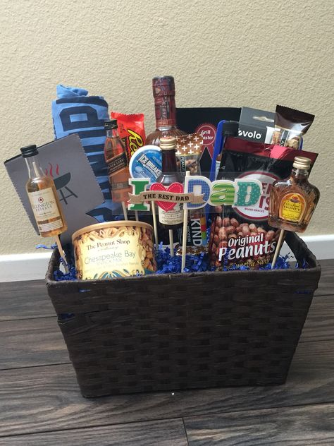 Diy Father’s Day Hamper, Father’s Day Gift Card Basket, Dads Father’s Day Basket, Dad Burr Basket, Dad Birthday Basket, Father's Day Gift Box And Baskets, Father’s Day Hamper, Father Day Basket Ideas, Father Day Gift Basket Ideas