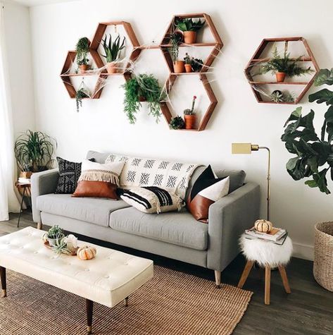 Image from  kaekoo shop Vintage Boho Living Room, Interior Design Living Room Warm, Modern Bohemian Living Room, Interior Design Living Room Modern, Lots Of Plants, Bohemian Living Room Decor, Grey Couch, Modern Boho Living Room, Boho Styl