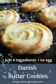 Danish Cookies, Butter Cookies Easy, Danish Butter Cookies, Resep Diet, Butter Cookies Recipe, Think Food, Easy Cookie Recipes, Cookies Recipes Christmas, Biscuit Recipe