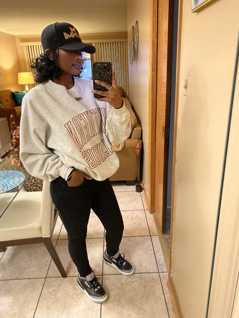 Winter Outfits Blackgirl Thick, Black Girls Cozy Outfits, Chill Outfits, Comfy Fashion, Streetwear Fashion Women, Tomboy Fashion, Fall Fashion Outfits, Baddie Outfits Casual, Teenage Fashion Outfits