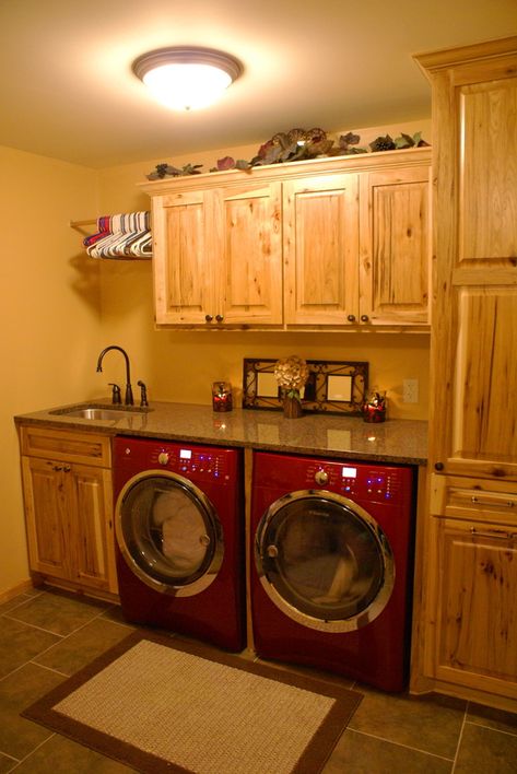 Rustic Laundry Room - traditional - laundry room - minneapolis - Bergstrom Cabinets Traditional Laundry Room, Laundry Room Storage Shelves, Rustic Laundry Rooms, Room Storage Diy, Bilik Air, Dream Laundry Room, Farmhouse Laundry Room, Small Laundry Room, Laundry Room Storage