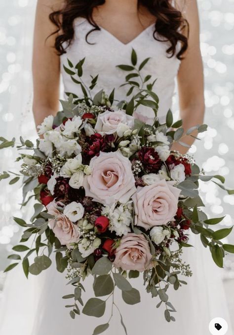 Burgundy Blush Wedding Bouquet, Dark Pink Centerpieces Wedding, Berry Color Wedding Bouquet, Burgundy Pink Wedding Flowers, Fall Bouquet Wedding Burgundy, Bride Bouquets Burgundy Blush, Burgundy Blush Flowers, Different Styles Of Bouquets, Burgundy And Pink Bridal Bouquet