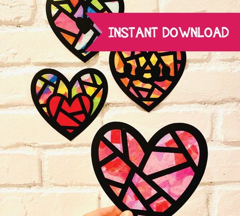 Heart Chain Craft, Fall Harvest Crafts, Harvest Crafts, Mobile Craft, Heart Suncatcher, Paper Mobile, Suncatcher Craft, Valentine Gifts For Kids, Valentine's Day Crafts For Kids