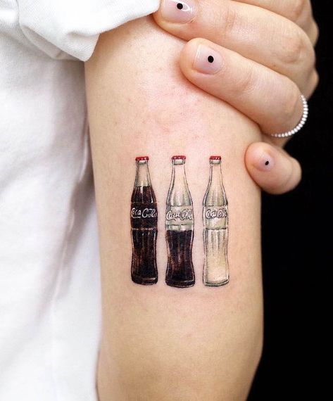 45 Delicious Food Tattoos That Will Make You Hungry Ice Cream Tattoo, Wine Tattoo, Candy Tattoo, Cupcake Tattoos, Cute Matching Tattoos, Booking Available, Food Tattoos, Coffee Tattoos, Cauliflower Mac And Cheese