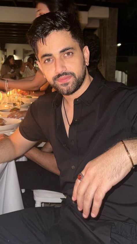 Zain Imam Instagram, Zain Imam, Quick Saves