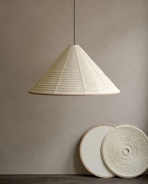 Karimoku Case Study on Instagram: “Kojima Pendant by @normarchitects. The shape of the pendant mimics the architecture of the Archipelago House, that with its high and…” Paper Chandelier, Wabi Sabi Design, Dining Room Lamp, Design Japonais, Chandelier Creative, Pendant Lighting Bedroom, Pendant Light Styles, Paper Lampshade, Chandelier Bedroom