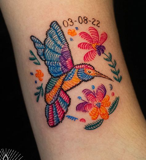 Ulala, muy bonito colibrí en estilo bordado 🫡🎨 . . . #art #tattoolife #tatuaje #ink #tattoo #colibri #fyp #viral #mx #tamaulipas Japan Tattoo, Tattoos, Instagram