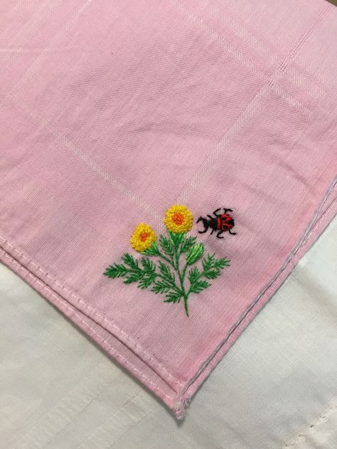 Embroidery Marigold, Marigold Embroidery, Hand Embroidery, Blankets, Embroidery, Quick Saves