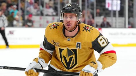 For quite some time, everything has indicated that Jonathan Marchessault will not return to Las Vegas. Jonathan Marchessault, Phil Kessel, Steven Stamkos, John Tavares, Jonathan Toews, Nhl Games, The Vegas, Hockey Goalie, Pregnant Wife