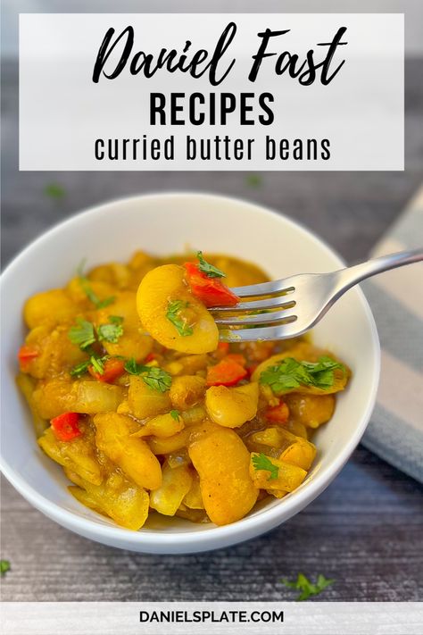 Are you doing the Daniel Fast? These creamy curried butter beans are packed with protein, fiber, and flavor. The comforting spices in this Indian butter beans recipe will make you want to go back for seconds. It's gluten-free, soy-free, nut-free, oil-free, low-fat, and vegan. Check out this and other Daniel Fast recipes here... Daniel Fast Curry Recipe, Daniel Fast Lunch Ideas, Simple Daniel Fast Meals, Daniel’s Fast Recipes, Daniel Fast Vegetable Soup, Daniel Fast Smoothies Recipes, Daniels Diet, Butter Squash Recipe, The Daniel Fast