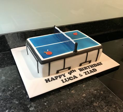 Table Tennis Birthday Cake, Ping Pong Cake Ideas, Table Tennis Cake, Ping Pong Cake, Sports Cake Ideas, Gifts For Boyfriend Sports, Crafts For Girlfriend, Tennis Cake, Sponge City