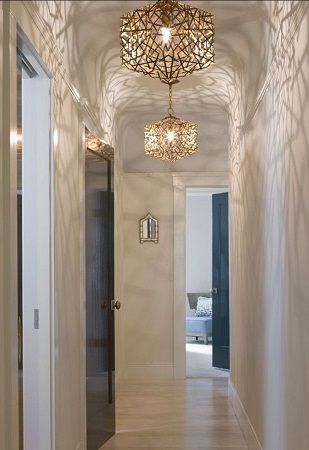 Top 9 Beautiful Hallway Ceiling Lights - Confetti cube lighting Styles At Life Small Hallway Lighting, Hallway Pendant Lighting, Hallway Ideas Diy, Hallway Ceiling, Blitz Design, Hallway Wall Lights, Cube Pendant, Hallway Light Fixtures, Hall Lighting