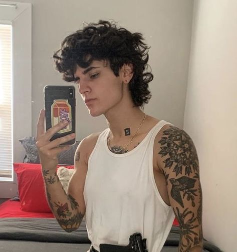 Cute Curly Mullet, Queer Male Haircut, Male Curly Mullet, Man Mullet Curly, Queer Men Haircut, Queer Mullet Curly, Mullet Aesthetic Men, Queer Haircut Curly, Male Curly Haircut