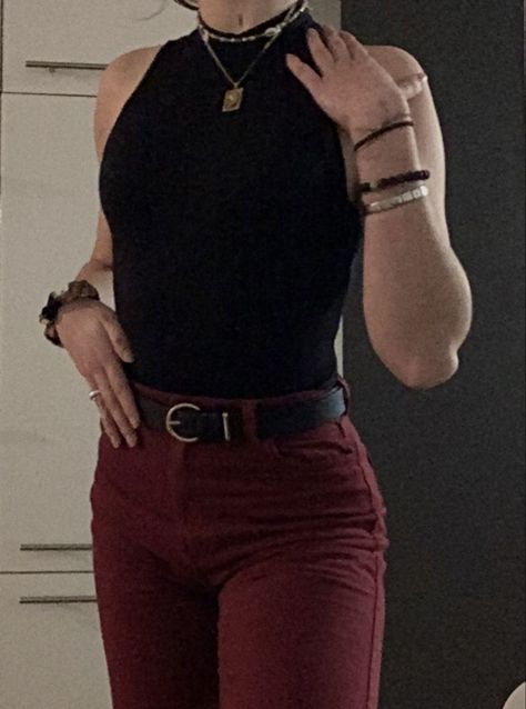 #redjeans #aesthetic #black #outfitideas #outfits #dark Black And Red Clothing Aesthetic, Dark Womens Fashion, Catra Inspired Outfit, Dark Femine Aesthetic Outfit, Dark Red Jeans Outfit, Dark Color Outfits Aesthetic, Dark Red And Black Outfit Aesthetic, Red Summer Outfit Aesthetic, Dark Wardrobe Aesthetic