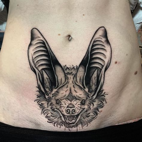 Bat Rib Tattoo, Brown Bat Tattoo, Vampire Tattoo Ideas Gothic, Bat Face Tattoo, Vampire Bat Tattoo, Bat Tats, Folk Tattoos, Bat Tattoos, Gothic Tattoos