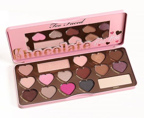 Paletas de sombras Too Faced Chocolate en sus variadas presentaciónes.... Too Faced Chocolate Bon Bons, Chocolate Bon Bons, Too Faced Eyeshadow, Beauty Giveaway, Too Faced Chocolate, Peach Eyeshadow, Eyeshadow Collection, Creme Color, Trendy Makeup