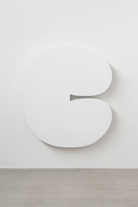 Ellsworth Kelly WHITE FORM 2012 painted aluminum 80 x 71 3/4 x 4 1/4 inches edition 1 of 2 (sculpture can be installed indoors or outdoors) Ellsworth Kelly Sculpture, Martin Puryear, Robert Gober, Dallas Museum Of Art, Ellsworth Kelly, Jasper Johns, Charles Ray, Organic Forms, Whitney Museum