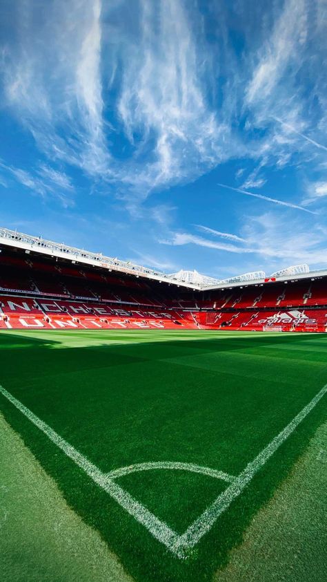 Football Stadium Wallpaper, Football Manchester United, Manchester United Stadium, Old Trafford Stadium, Manchester United Old Trafford, Stadium Wallpaper, England Ladies Football, Manchester United Logo, Football Background