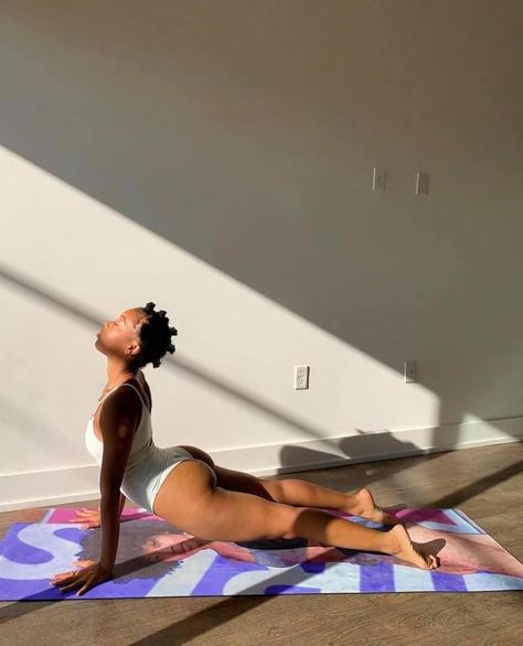 Kemetic Yoga, Summer Body Workout Plan, Yoga Aesthetic, Woman Yoga, Summer Body Workouts, Advanced Yoga, Black Femininity, Black Yoga, Yoga Inspiration