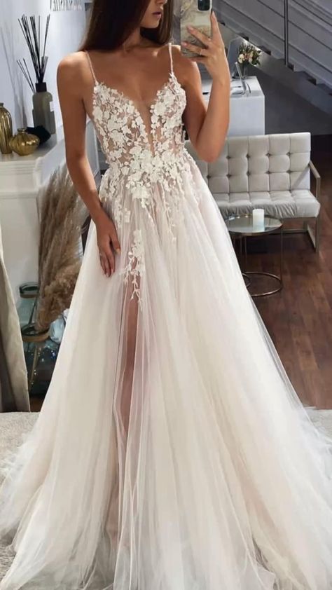 Gowns Aesthetic, Quince Dresses Pink, Wedding Dresses Cinderella, Pretty Wedding Dresses, Cute Wedding Dress, Dream Wedding Ideas Dresses, Gowns Wedding, Dresses Pink, Ball Gowns Prom