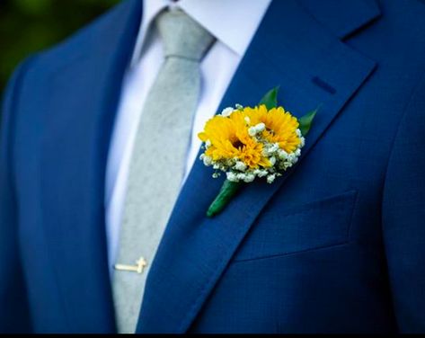 boutonniere Mini Sunflower Boutonniere, Yellow Boutonniere Wedding, Sunflower Boutonniere Groomsmen, Yellow And Blue Boutonniere, Yellow Boutonniere, Boutineer Wedding, Sunflower Boutonniere, Blue Yellow Weddings, Green Boutonniere