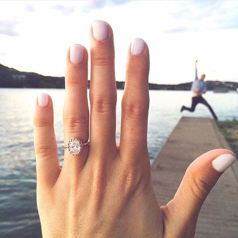 www.instagram.com Engagement Ring Selfie, Engagement Announcement Photos, Ring Selfie, Just Engaged, Engagement Announcement, Best Engagement Rings, Cute Wedding Ideas, Happy Dance, Engagement Rings Oval