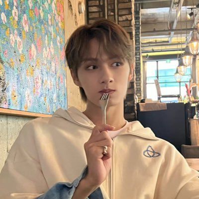 Finish on Twitter: "230428 #준 #JUN #SEVENTEEN https://t.co/yLSSejINFS" / Twitter Jun Seventeen, Seventeen Jun, Seventeen, On Twitter, Twitter, Instagram