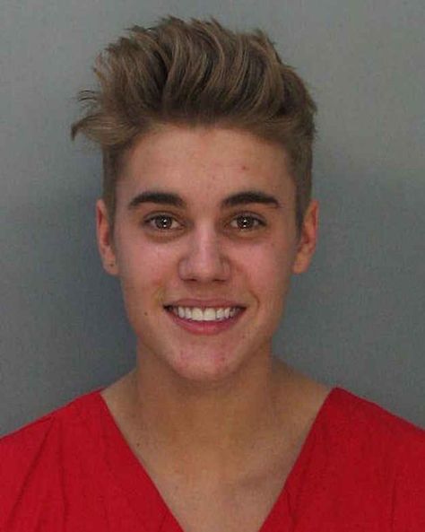 Here's Justin Bieber's Mugshot nobody's allowed to jug him he mad some big mistakes the only reason we know bout them is because he's famous an the only reason his r more major is cause he's famous an he can afford it but I'm not gunna jug him just because he's doing what just about 75% of ppl do Justin Bieber 2015, Celebrity Mugshots, Justin Bieber 2014, Mug Shot, I Love Justin Bieber, Love Justin Bieber, Justin Beiber, Shot Photo, Comedy Central