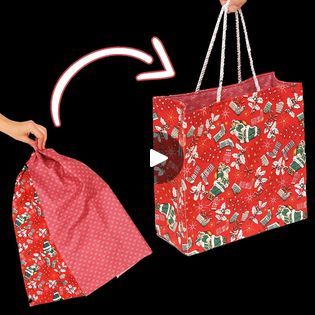 Don’t buy gift bags anymore - DIY bags easy! | bag | Don’t buy gift bags anymore - DIY bags easy! | By Miarti - Wiederverwendung | Facebook Gift Bag Sewing Pattern Free, Diy Bags From Old Clothes, Diy Bags Easy, Christmas Wrapping Diy, Shopping Bag Pattern, Dirt Cups, Tot Bag, Easy Bag, Sewing Easy