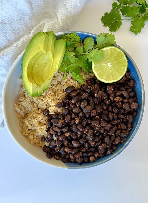 10-Minute Spiced Black Beans (Made with Canned Beans!) Mashed Black Beans Recipe, Canned Beans And Rice, High Protein Beans And Rice, Canned Black Beans And Rice, High Protein Black Bean Recipes, Seasoned Black Beans Canned, Canned Black Beans Doctored Up, Mexican Black Beans Recipe Canned, Black Beans And Rice Avocado