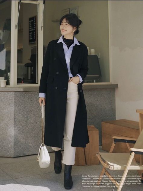 Staylesh Girl Cool, Korean Street Style Winter, Asian Winter Outfits Korean Style, Autumn Outfits In Korea Women, Asian Women Fashion Street Style, Winter In Korea Outfit, Staylesh Girl, Korean Winter Outfits, Japan Outfits