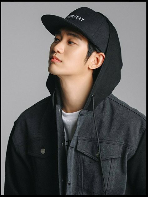 Kim Soo Hyun Boyfriend Material, Ji Chang Wook Photoshoot, Fan Theories, Poster Boys, Classy Men, Soo Hyun, Asian Celebrities, Kim Soo Hyun, Ji Chang Wook