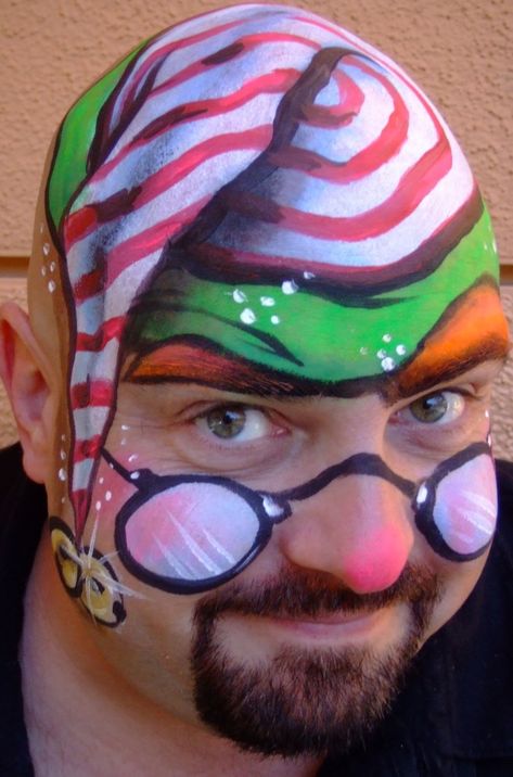 Gnome face paint Funny Face Paint, Halloween Zombie Makeup, Carnaval Make-up, Adult Face Painting, Christmas Face Painting, Elf Face, Kids Face Paint, Face Paintings, Clown Faces