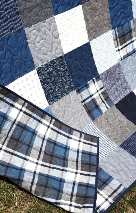 Denim Patchwork Quilt, Flannel Quilt Patterns, Denim Quilt Patterns, Artisanats Denim, Blue Jean Quilts, Denim Quilts, Colchas Quilting, Diary Of A Quilter, Knit Patchwork