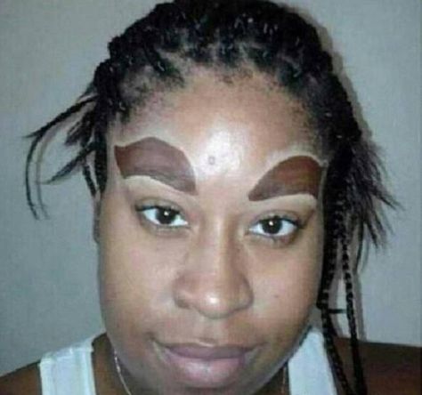 Huge Eyebrow Fail. Literally. Eyebrow Fails, Big Eyebrows, Bad Eyebrows, Bentuk Alis, Bad Makeup, Makeup Fails, How To Draw Eyebrows, Eyebrows On Fleek, Epic Fails Funny