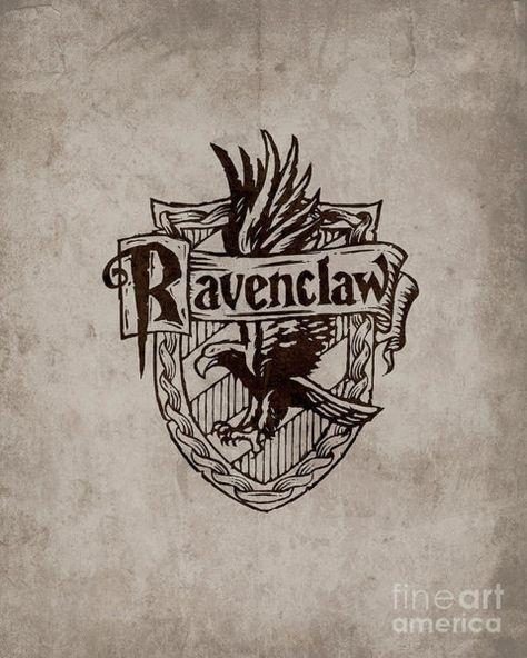 Ravenclaw Ravenclaw Tattoo, Harry Potter Art Projects, Harry Potter Wall Art, Silhouette Artist, Harry Potter Quilt, Imprimibles Harry Potter, Harry Potter Painting, Gryffindor House, Harry Potter Wall