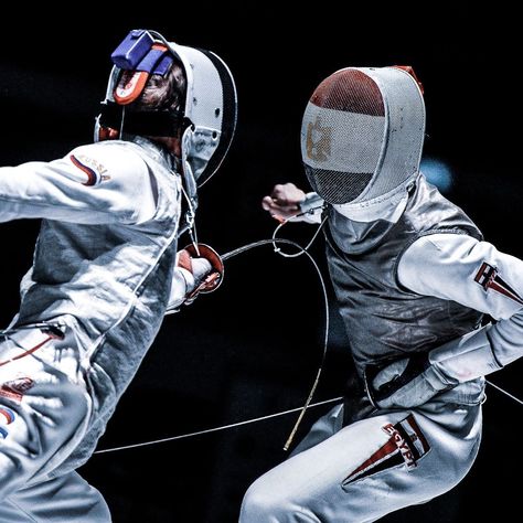 📸 from Team Bizzi / FIE Fencing Aesthetic, Fencing Club, Drawing Themes, Sports Campaign, Fencing Sport, Action Pose Reference, Hand Drawing Reference, Fence Art, Perspective Art