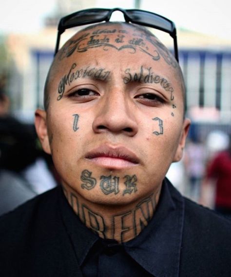 Cholo Tattoo, Art Models, Chicano Tattoos, J Black, Face Tattoo, Best Funny Videos, Art Model, Carnival Face Paint, Funny Gif