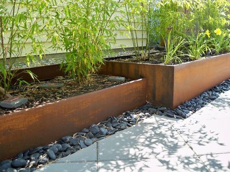 Metal Landscape Edging, Metal Garden Edging, Steel Garden Edging, Steel Planters, Landscape Edging, Planter Design, Landscape Plans, Metal Planters, Garden Edging